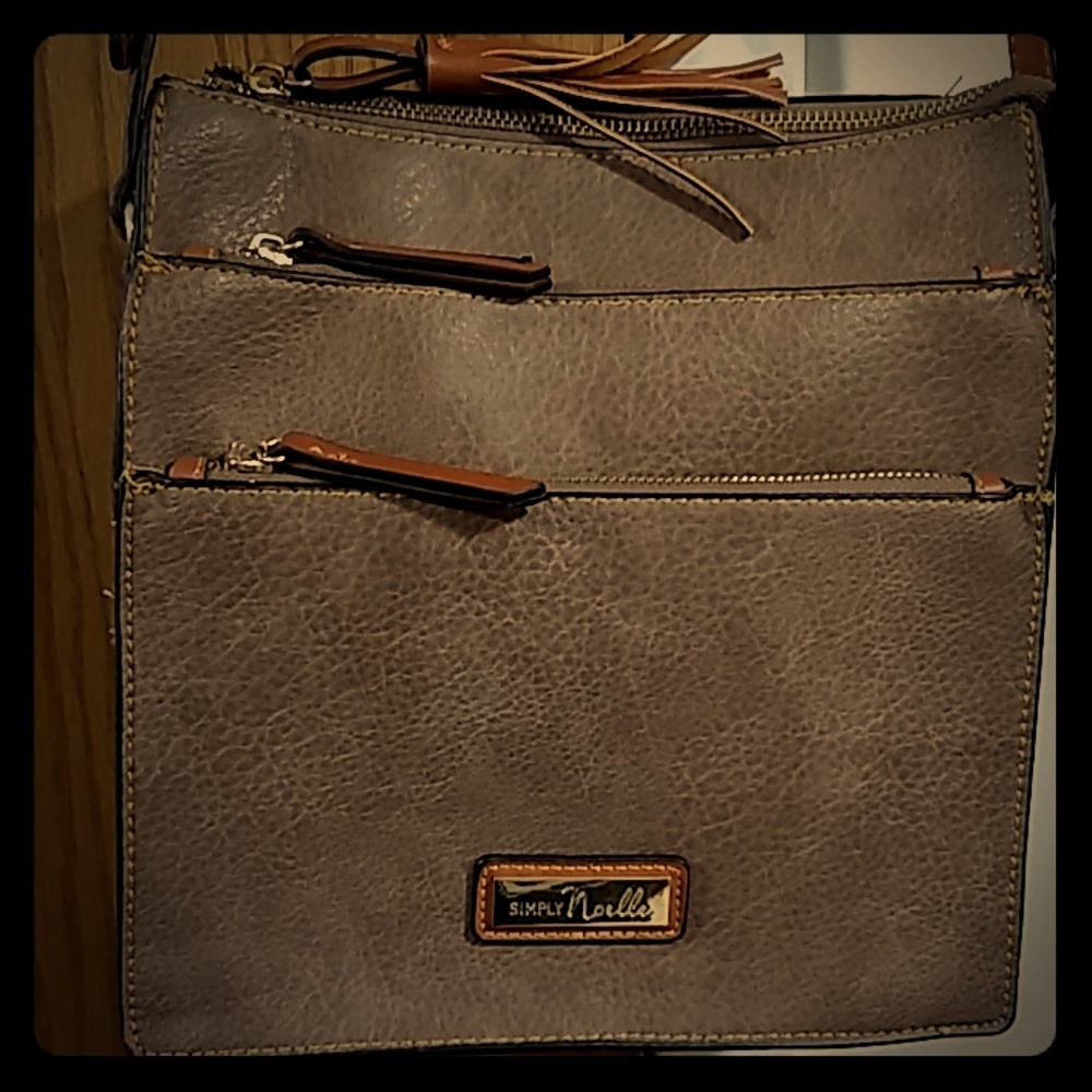Simply Noelle Cross Body Purse